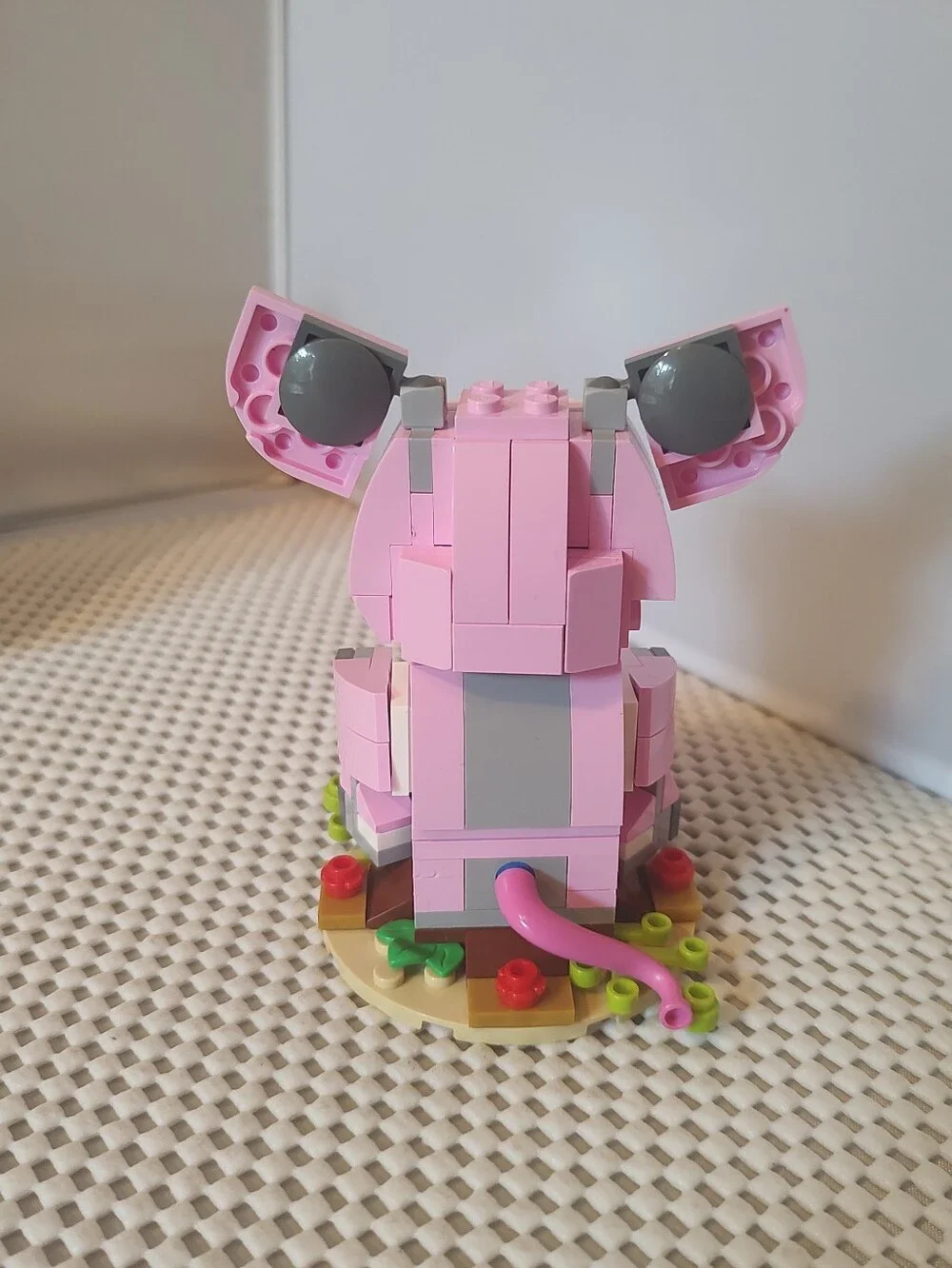 Lego 40186 Year Of The Pig Building Toy Set Displayed Only